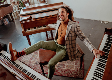 Emmet Cohen Trio with Georgia Heers, vocals